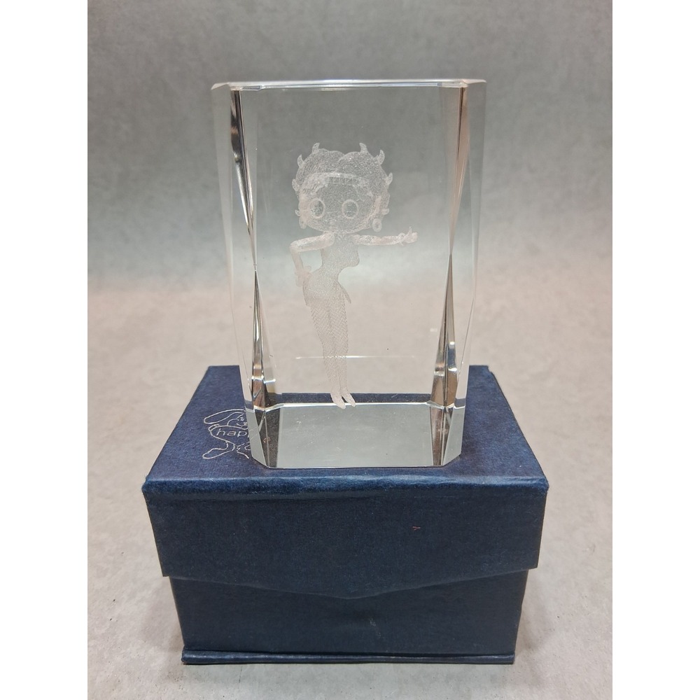 Vintage Betty Boop 3D Laser Etched Crystal Glass Paperweight Figurine 3" Tall
